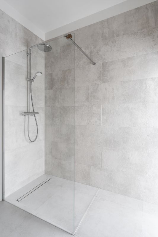 Luxury Shower with Rain Head